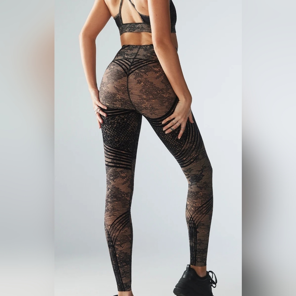 Savage X Fenty Special FX Leggings